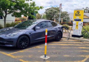 RAC ends support for “electric highway,” hands responsibility for EV chargers to local councils
