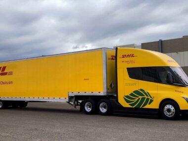 Logistics giant takes delivery of first Tesla Semi, with impressive 1 kWh/km consumption