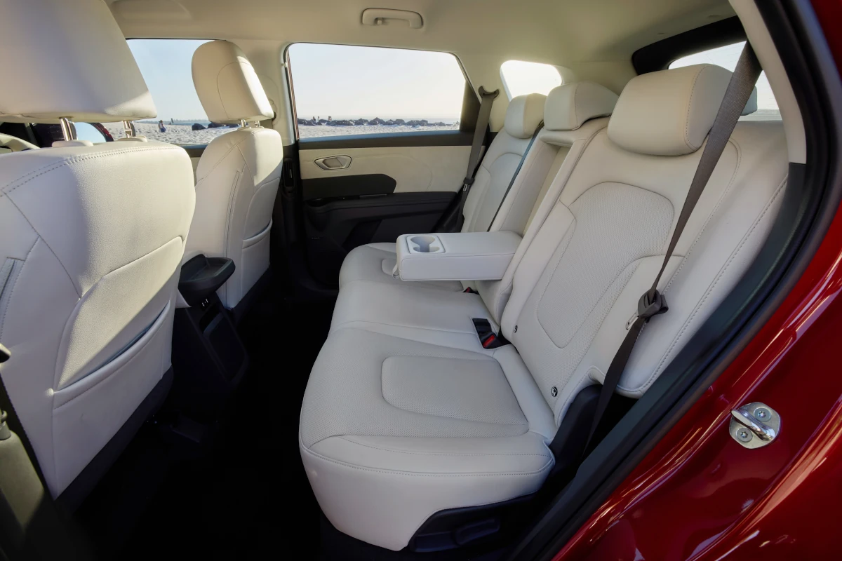 Hyundai Elexio Elite galinės sėdynės. Šaltinis: Hyundai Australia