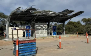“Best EV charger on Nullarbor” out of action after truck reportedly smashes into solar canopy