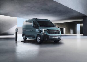 Renault reveals Australian pricing for electric Master van, with 400 km range