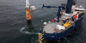 “Like putting a cup into a holder:” Electric ships could soon be charging at sea