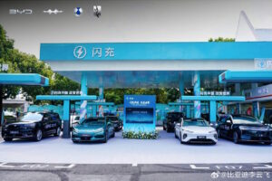 Petrol station converted into flash charging hub as Chinese oil giant partners with EV and battery giant BYD