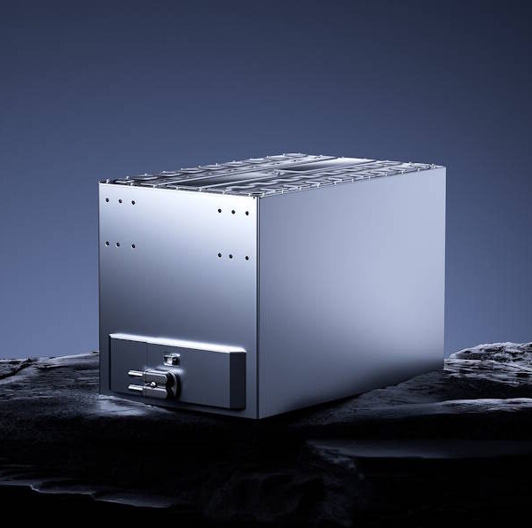 CATL unveils new generation of truck battery with up to 1,000km of range