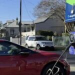 Kerbside EV chargers must be treated like traffic lights to smooth electric car take-up, study finds